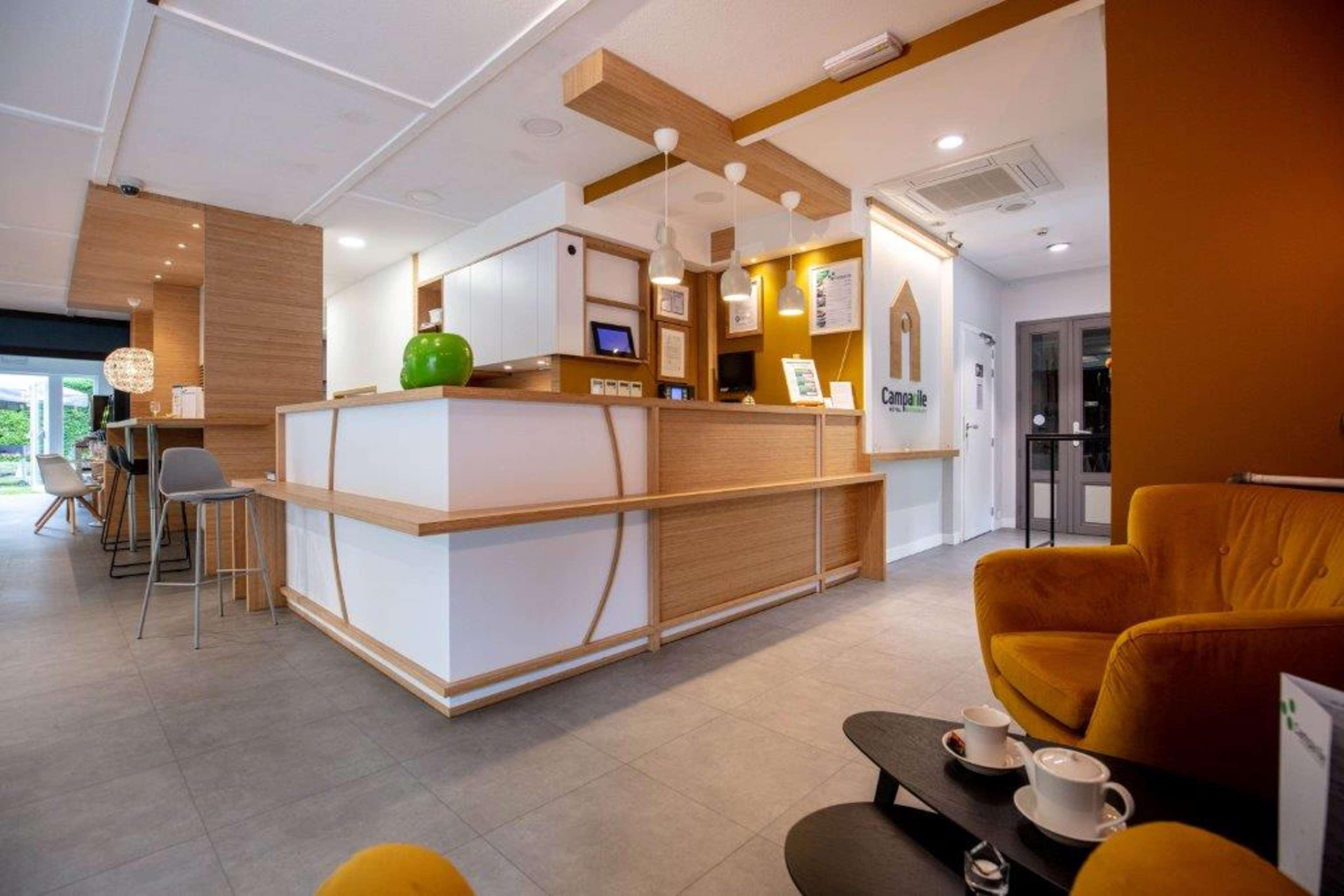 Hotel Campanile & Restaurant / 3*